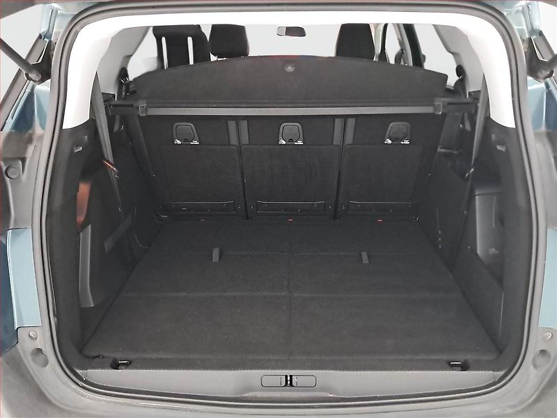 Peugeot 5008 (2019) Allure PureTech 130, Automat - fotka 14 z 21