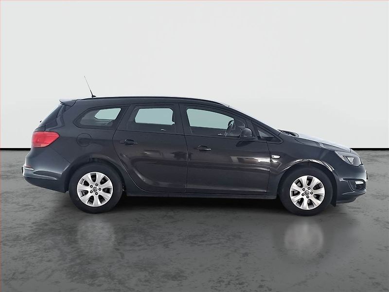 Opel Astra (2016) 1.6 CDTI, Tažné, v provozu - fotka 6 z 17
