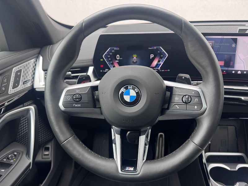 BMW X1 sDrive20i M-sport - fotka 13 z 20
