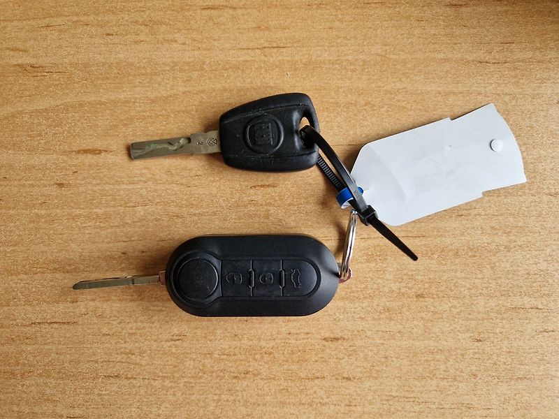 Fiat 500 1.4, Klima - fotka 21 z 21