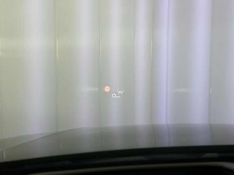 Audi Q8 50TDI QUATTRO S-LINE, WEBASTO, - fotka 25 z 36