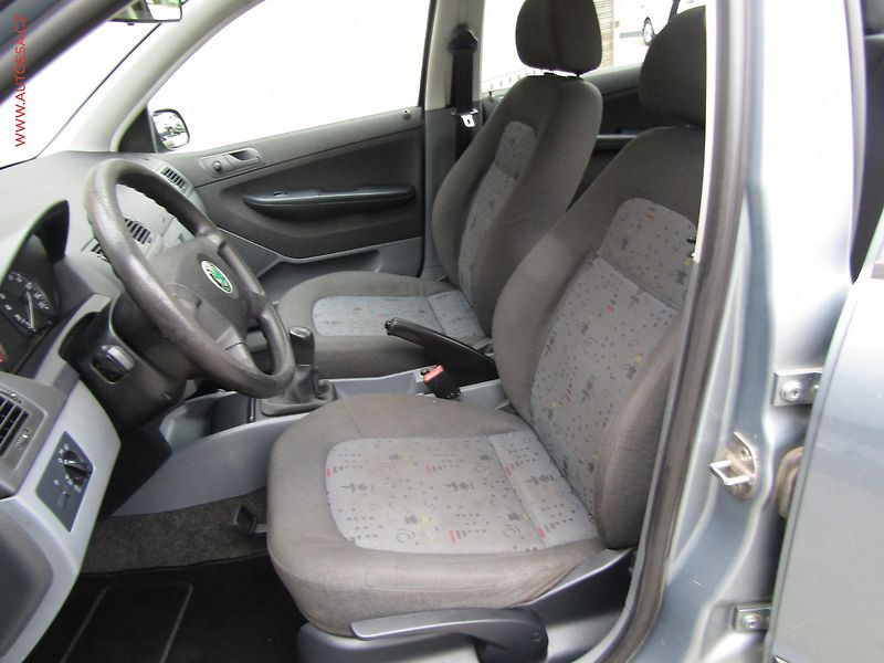 Škoda Fabia (2004) 1.2 i, ČR - fotka 9 z 17