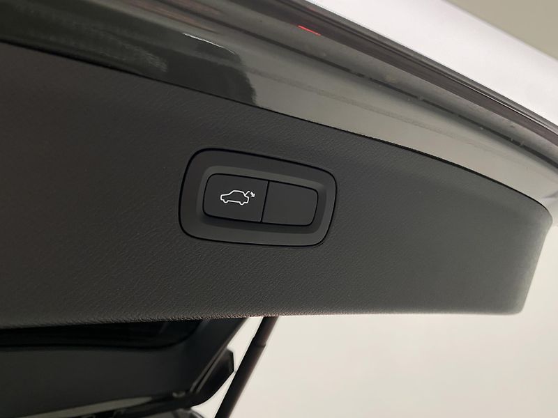 Volvo XC90 D5 AWD INSCRIPTION AUT CZ - fotka 30 z 49