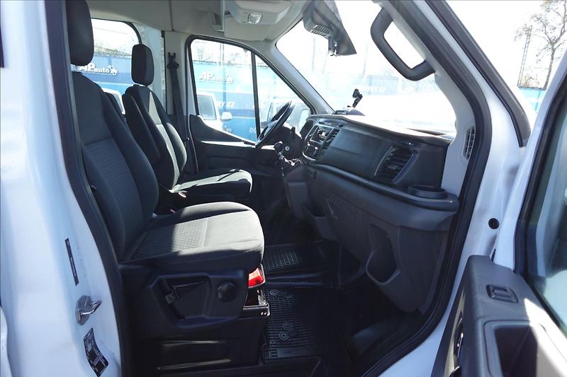 Ford Transit 2,0 TDCi  L3H2 8MÍST BUS KLIMA - fotka 17 z 40