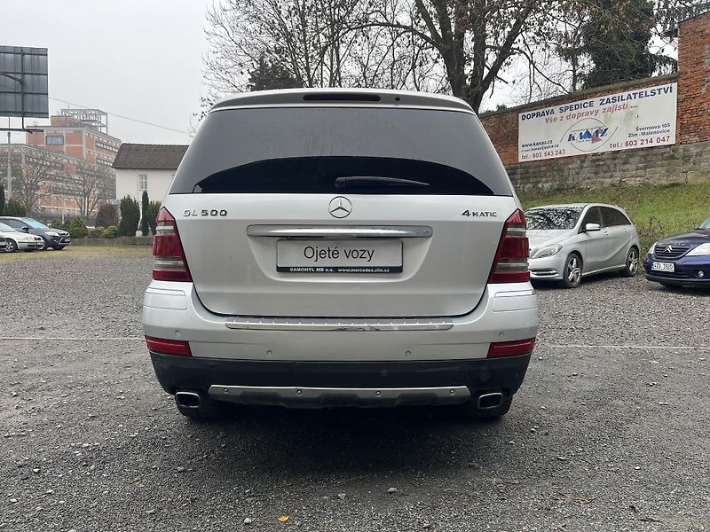 Mercedes-Benz GL (2006) 500 LPG 285 Kw 7 MÍST AKCE!! - fotka 6 z 15