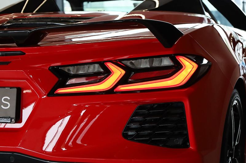 Chevrolet Corvette C8 3LT Convertible Z51, Lift - fotka 11 z 41