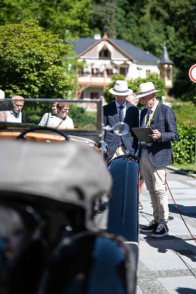 Automobilové skvosty byly k vidění v sobotu v lázeňském městě, kde se při závěru akce Concours d’Elegance Luhačovice 2026 představilo více než 50 historických automobilů z několika evropských zemí.