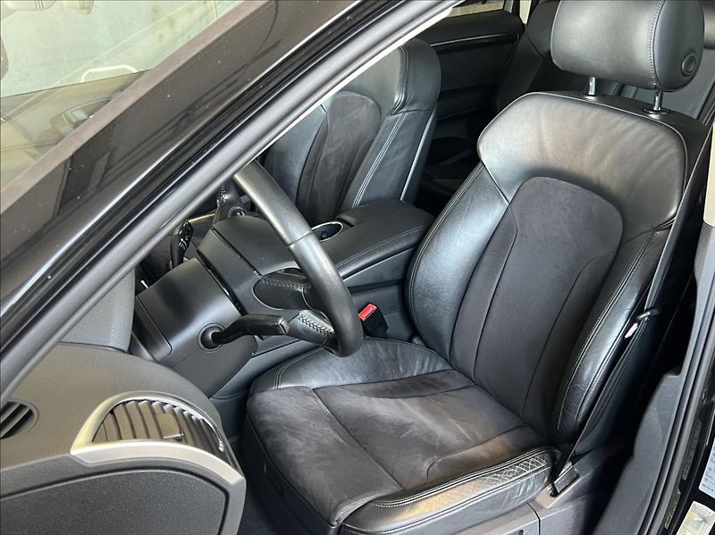 Audi Q7 3,0 TDi QUATTRO 7-MÍST - fotka 9 z 34