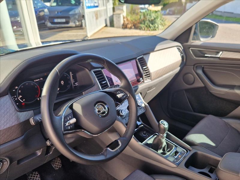 Škoda Kodiaq 1,5 TSI 110kW AMBITION +ALUZIM - fotka 19 z 50