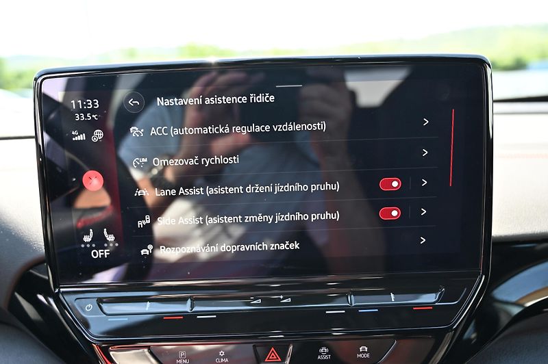 Volkswagen ID.4 GTX 4x4 (82kWh) SoH 92,3  DPH - fotka 21 z 48