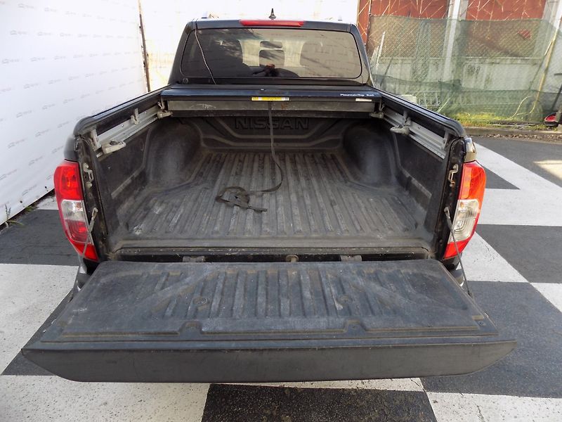 Nissan Navara (2017) 2.3DCi/4x4/Bi-xenon/NAVI/ČR/ - fotka 8 z 39