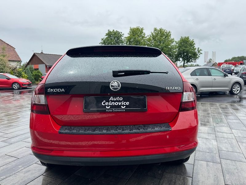 Škoda Rapid (2014) Spaceback 1.2 TSI StylePlus - fotka 6 z 31