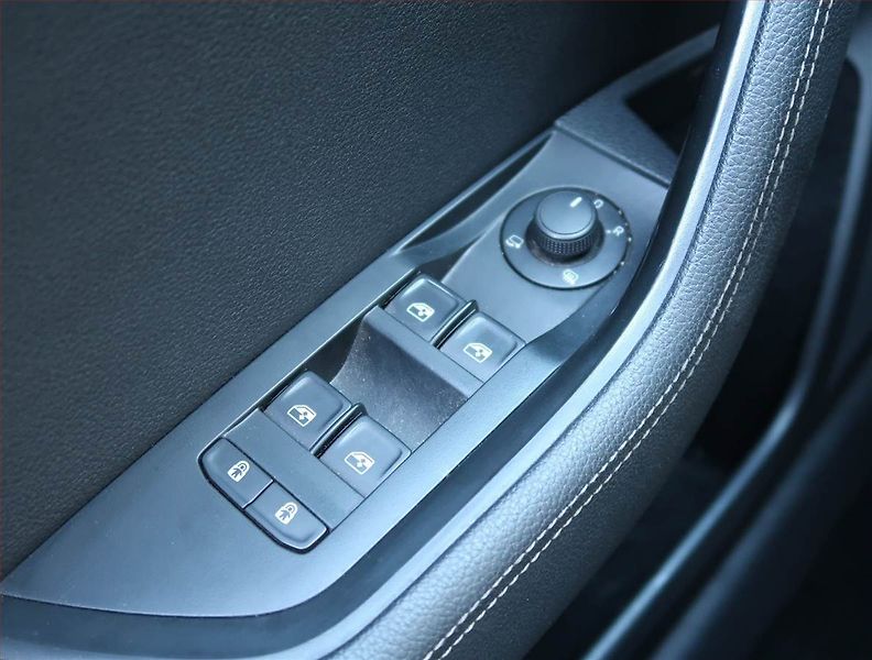 Škoda Superb (2020) Scout 2.0 TDI - fotka 14 z 20