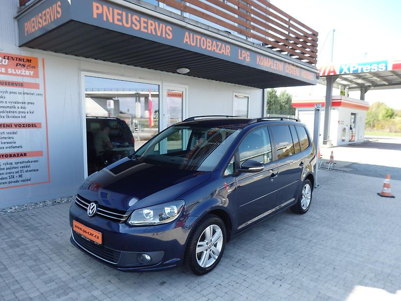 Volkswagen Touran 1.2 TSI MATCH 10x AIRBAG ZÁVĚS - fotka 1 z 14