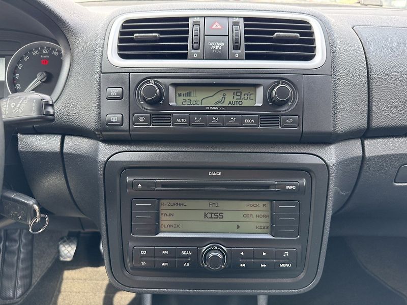 Škoda Roomster (2009) 1.4i 16V Style Digi Klima - fotka 9 z 49