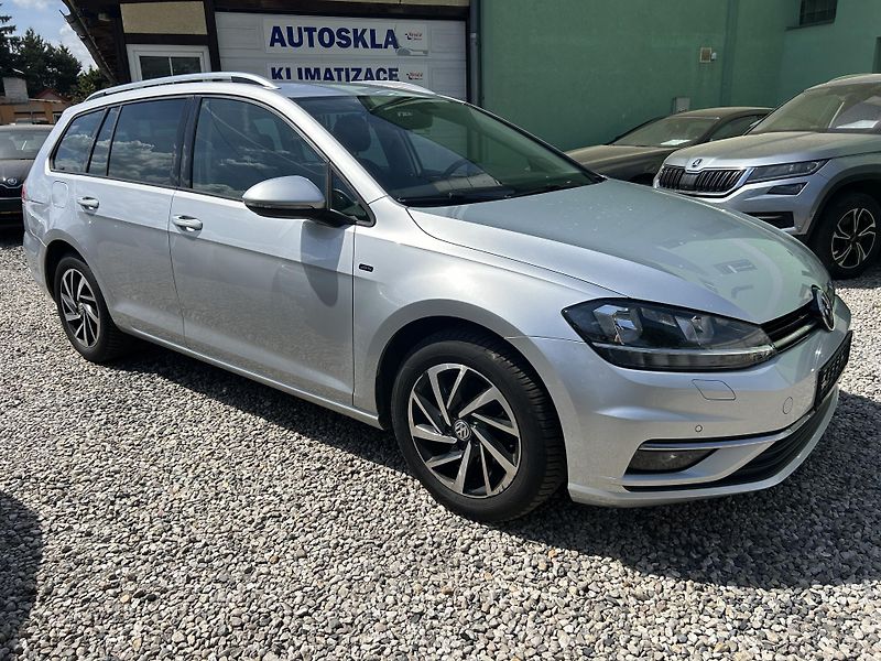 Volkswagen Golf (2019) 2.0 TDi 110 KW servisni kniha - fotka 5 z 29