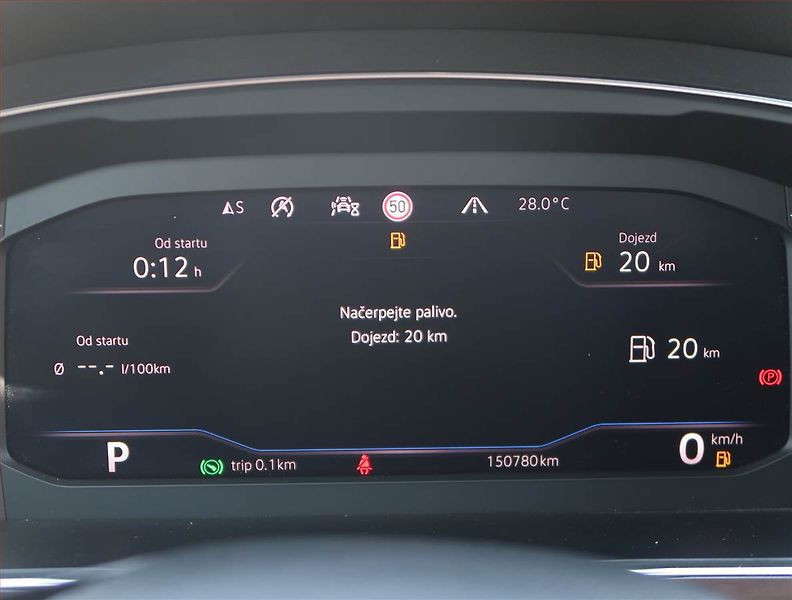 Volkswagen Tiguan Allspace (2020) R-Line 2.0 TDI, DSG,4X4 - fotka 11 z 26
