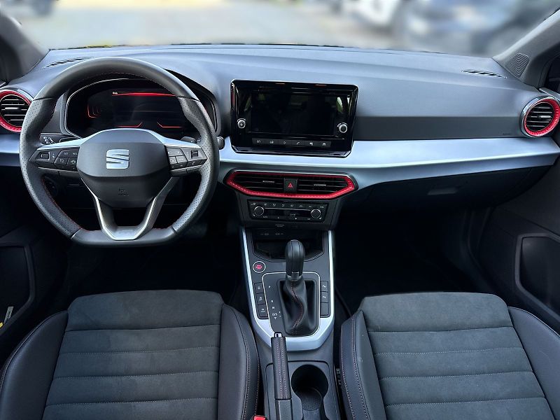 Seat Arona (2025) FR 1.0 TSI 85kW DSG - fotka 5 z 29