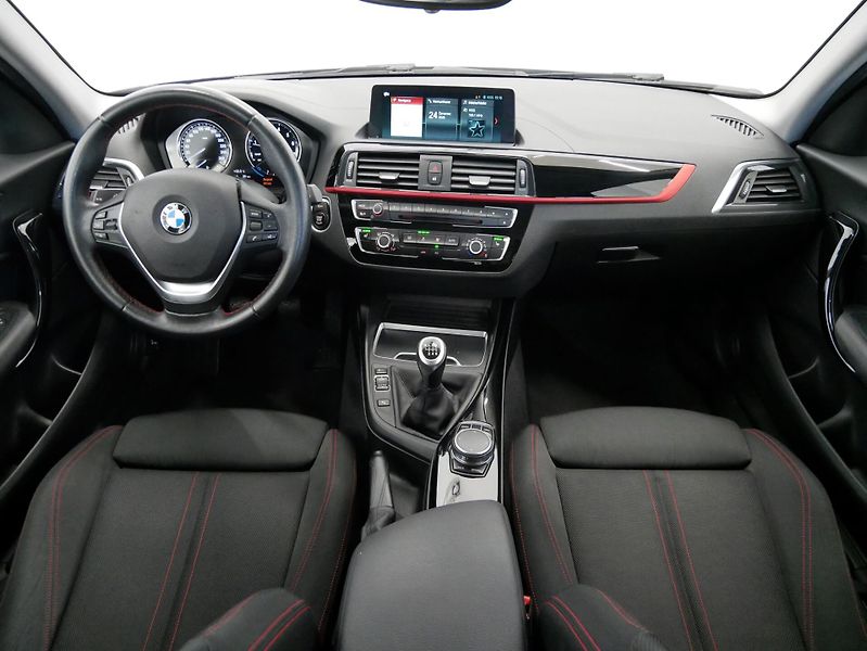 BMW Řada 1 - fotka 5 z 25
