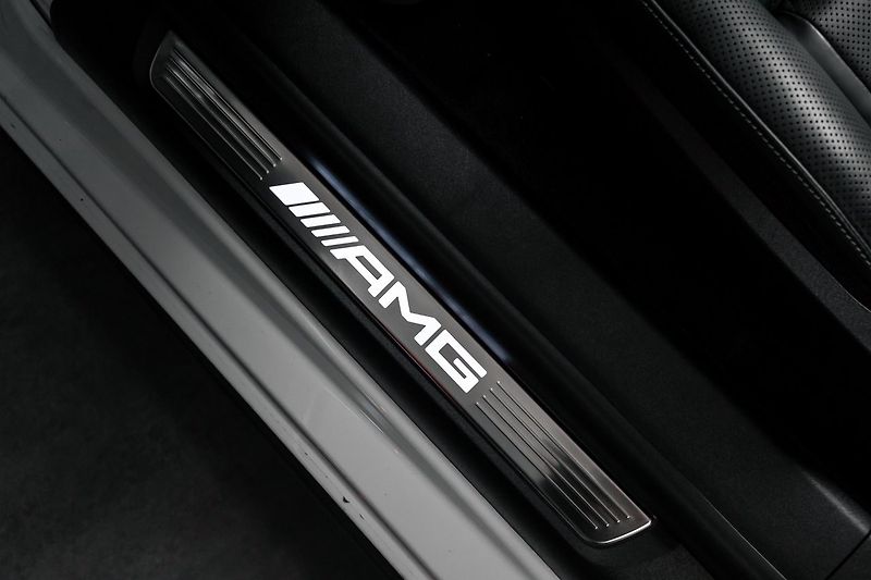 Mercedes-Benz AMG GT 63 4M+ AMG Premium+ HuD Burm P - fotka 25 z 30