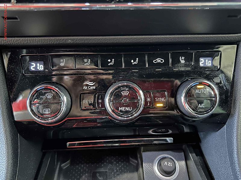 Škoda Superb (2022) 2.0TDi 4x4, ČR, DSG, LED - fotka 16 z 18