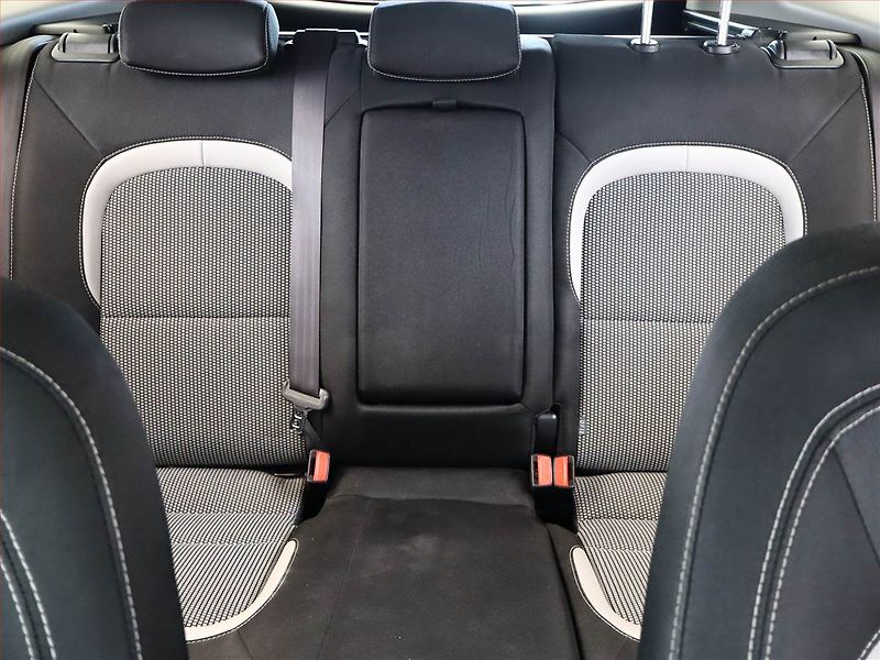 Kia Ceed (2016) 1.6 GDI, ČR,1.maj, Serv.kniha - fotka 8 z 16