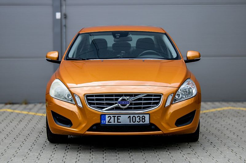 Volvo S60 (2011) 2011 149kW FWD - fotka 2 z 28