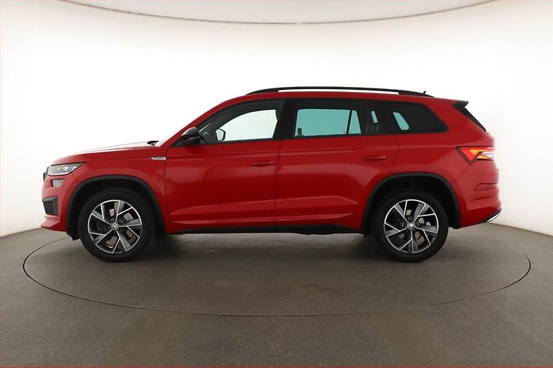 Škoda Kodiaq (2023) Sportline 2.0 TDI - fotka 3 z 29