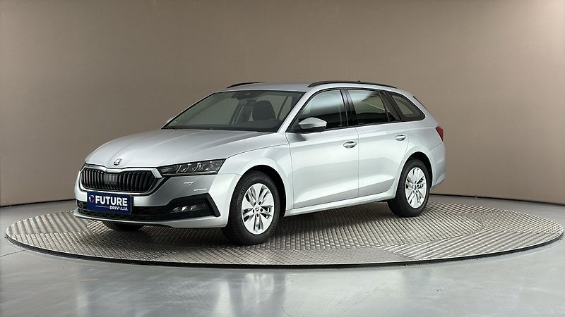 Škoda Octavia 2.0 TDI Ambition Combi - fotka 1 z 25