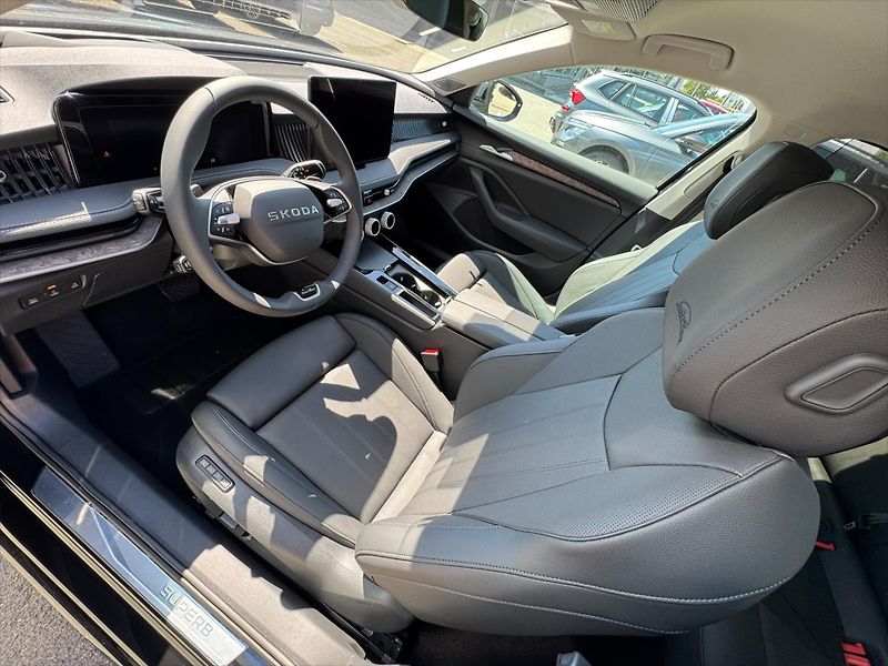 Škoda Superb (2026) 2,0 TDI 110 kW  L&K - fotka 8 z 11