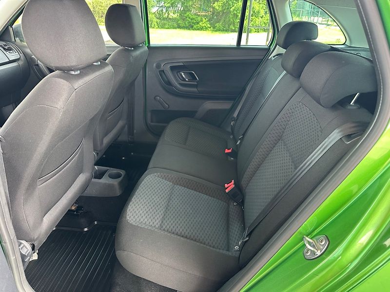 Škoda Fabia (2011) 1.2TSi RS Line, GARANCE KM - fotka 10 z 11