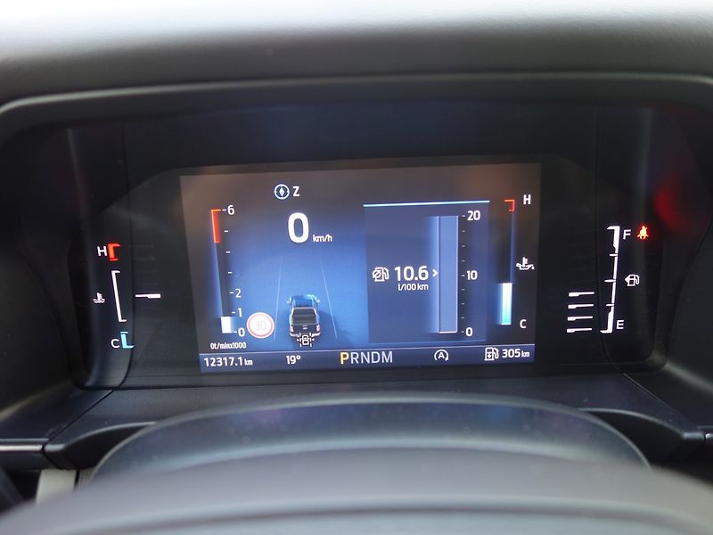 Ford Ranger (2026) WILDTRAK*3.0D*V6*176KW*REZER!! - fotka 40 z 50