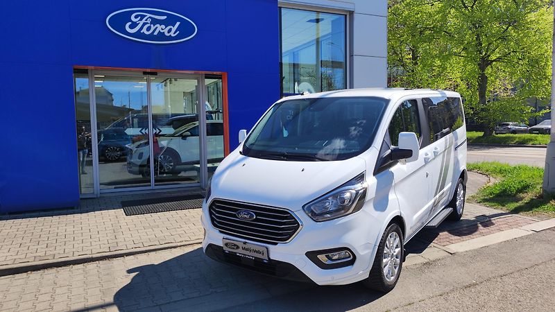 Ford Tourneo Custom (2020) - fotka 1 z 26