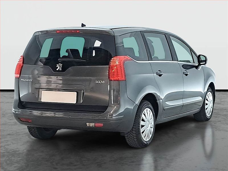 Peugeot 5008 (2013) 1.6 HDi, nová STK - fotka 5 z 6
