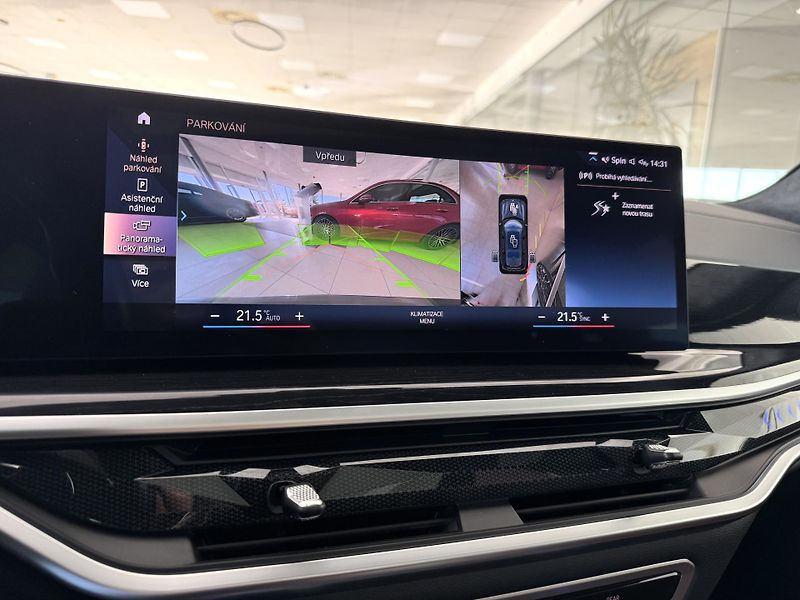 BMW X7 40d xDrive*M-SPORT*REZERVACE! - fotka 26 z 57