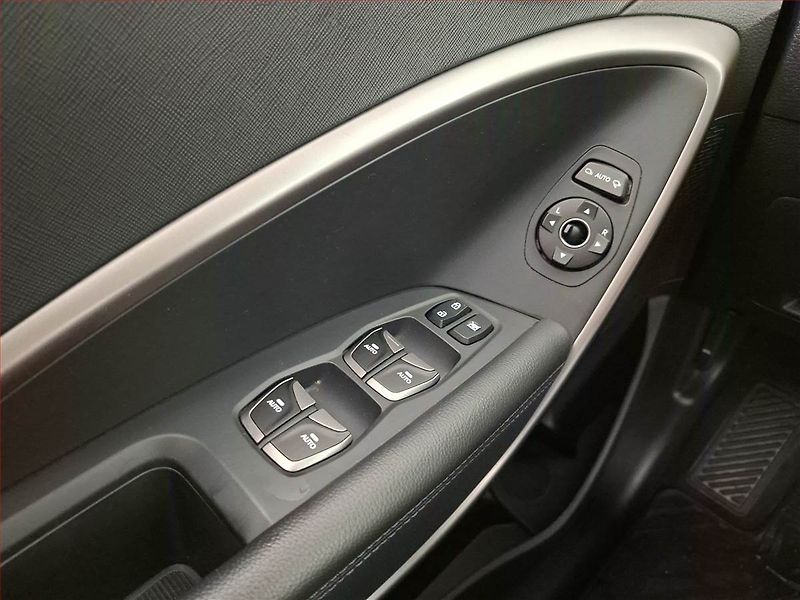 Hyundai Santa Fe (2013) 2.2 CRDi, 4X4, Automat - fotka 21 z 22