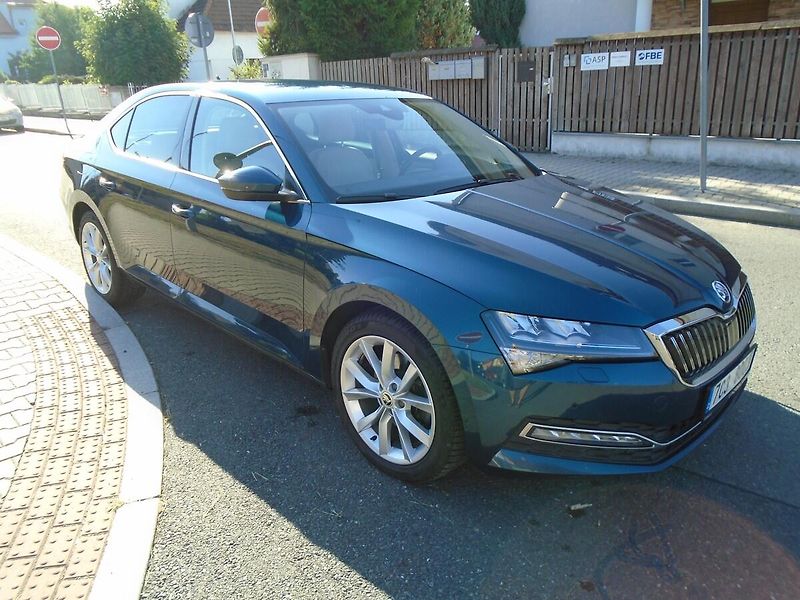 Škoda Superb (2019) 2.0 TDi, ČR - fotka 3 z 26