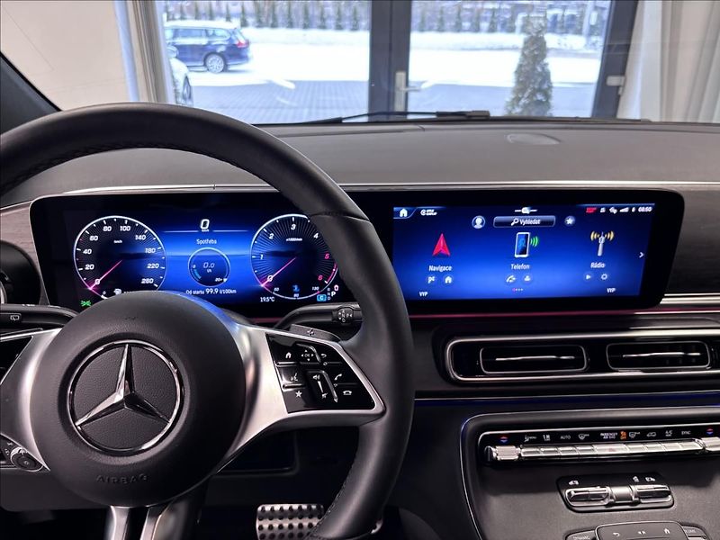 Mercedes-Benz Třídy V V300D 4MATIC STYLE L - fotka 16 z 38