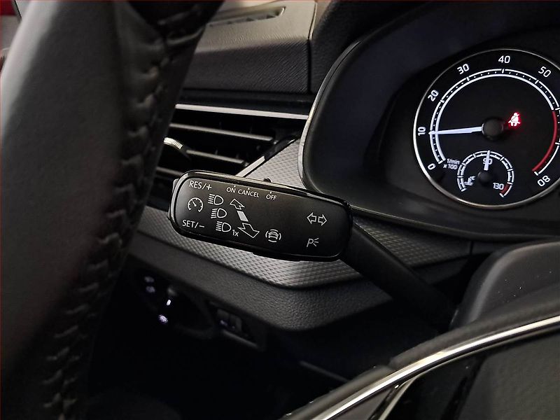 Škoda Scala (2023) Ambition 1.0 TSI, Serv.kniha - fotka 20 z 20