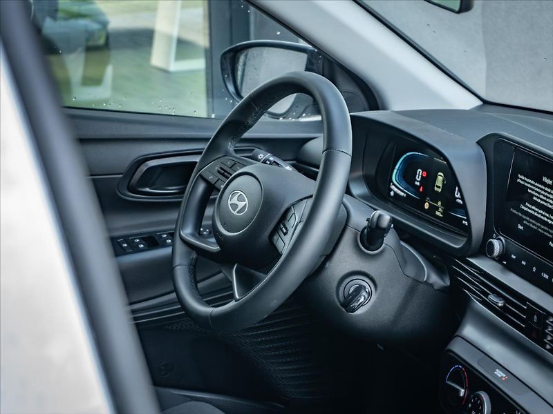 Hyundai Bayon 1,0   T-GDI MT WAVE - fotka 11 z 13
