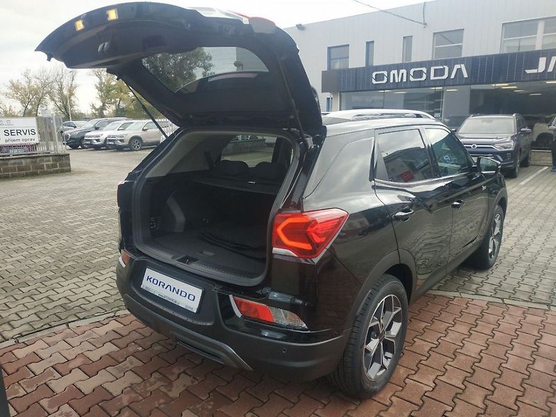 KGM Korando 1.5T, SMART,4WD, MT, SKLADEM - fotka 8 z 31