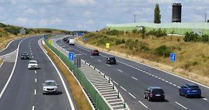 Za jízdu po dálnici si od příštího roku znovu připlatíme.