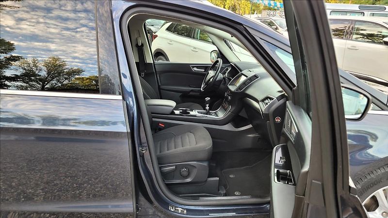 Ford Galaxy 2,0 D,7míst,Titan,navi,xenon, - fotka 9 z 47