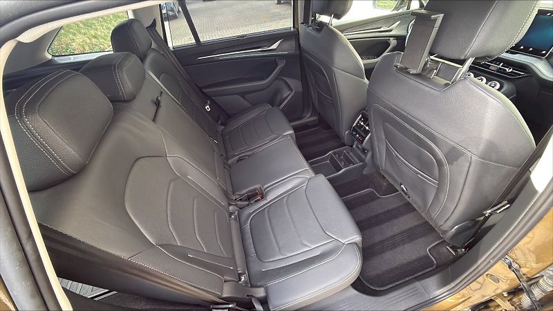 Škoda Kodiaq (2025) SELEC 4X4 TD 142/2.0 A7A - fotka 16 z 27