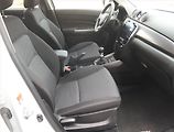 Suzuki Vitara (2024) GL + 1.4 BoosterJet - náhled 9