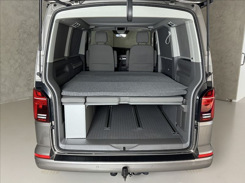 Volkswagen California 2,0 TDi  DSG Beach LED Assist - fotka 46 z 50