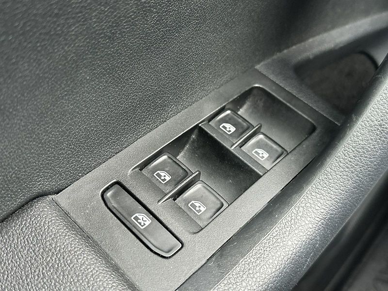 Škoda Octavia (2018) Combi 2.0 TDI DSG Style - fotka 18 z 29
