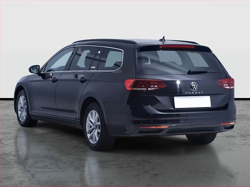 Volkswagen Passat (2021) Business 2.0 TDI, Automat - fotka 4 z 21