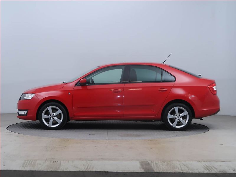 Škoda Rapid (2014) 1.2 TSI - fotka 3 z 14
