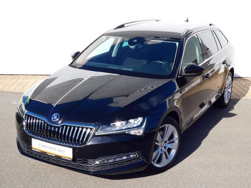 Škoda Superb III /FL Combi StylePlus 2.0 TD - fotka 6 z 30